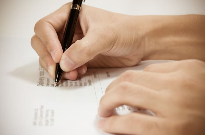 Carbonless Paper: Everything You Need to Know